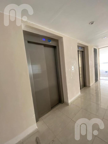 Imagen 4 de 10 de Departamento En Venta - La Plata