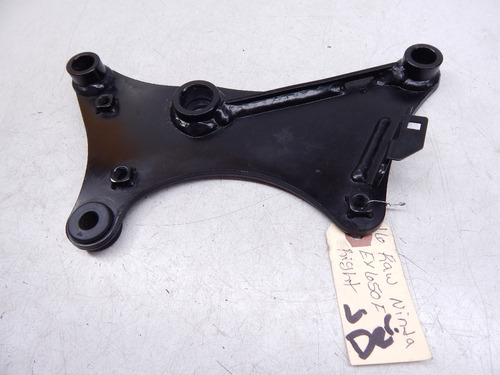 Bracket De Base De Posapie Derecho Kawasaki Ninja 650 Er6n