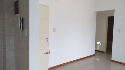 Departamento En Venta En Wilde Centro