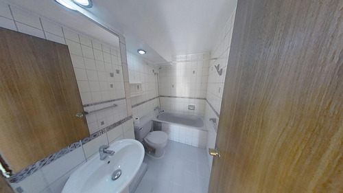 Dpto En Arriendo Sector Rotonda Atenas, Las Condes