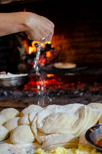 Pizza A La Parrilla, Servicio Integral De Fiestas