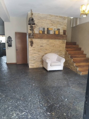 Imagen 4 de 16 de Town House En Venta En El Parral