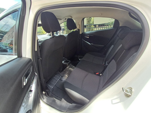 Mazda 2 1.5 gran turing mecanico