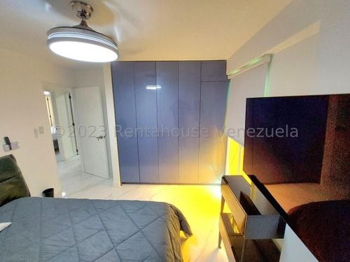 Espectacular Apartamento En Alquiler Santa Paula.25-2063 K.o