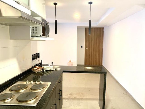 Anzures, Departamento Con Terraza Privada, 1 Recámara, Estudio O Área De T.v., 2 Baños Completos, Vigilancia 24 Horas. Excelente Ubicación. El Edificio Cuenta Con Roof Garden En Áreas Comunes.