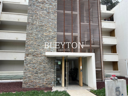 Departamento En Arriendo De 3 Dorm. Y 3b En Los Almendros