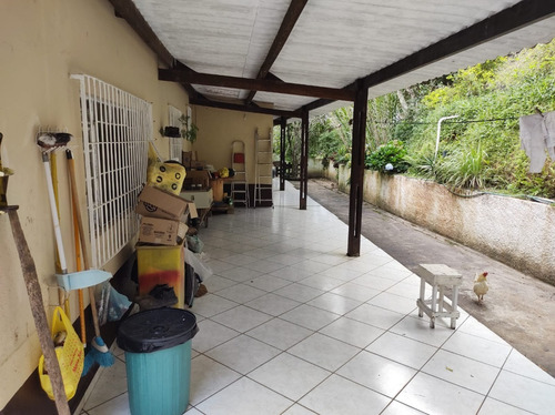 Imagem 8 de 17 de Juquitiba/linda Chácara P/moradia C/piscina/ac/propostas