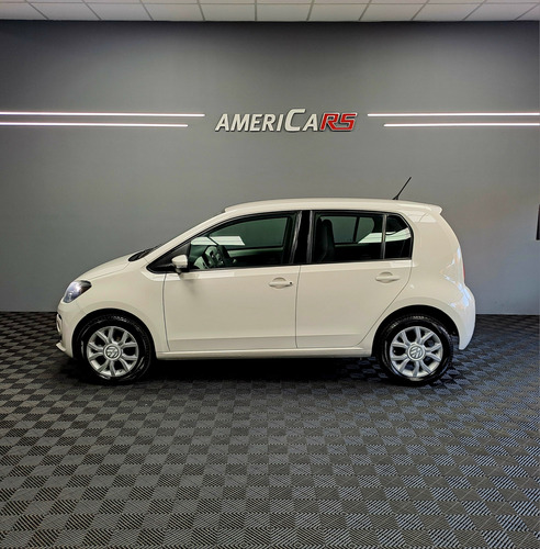 Volkswagen Up! 1.0 High Up! 75cv 5 p