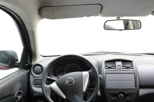 Imagen 13 de 15 de Nissan Versa 2019 4p Drive L4/1.6 Man