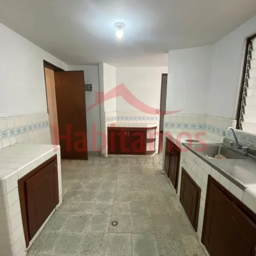 Casa En Venta En Medellín - Los Colores Cod 68704