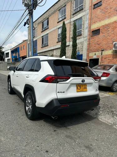 Toyota RAV4 2.5 Xle Hev 4X4 Cvt