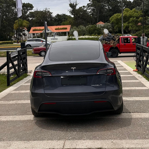 Tesla Model Y RWD 0.0 Model Y RWD