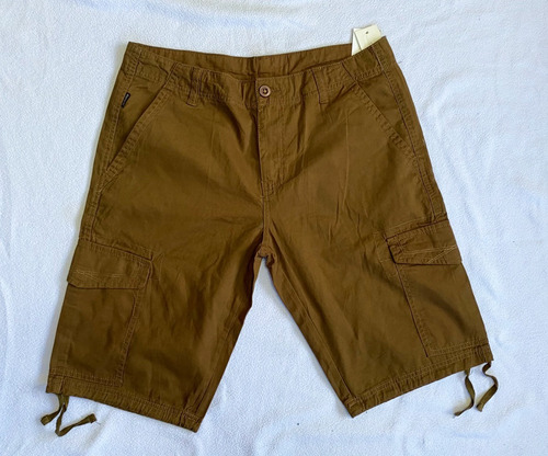 Imagen 2 de 2 de Bermuda Playera