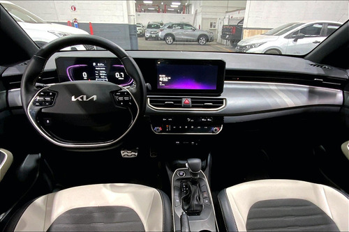 Kia K3 4P GT LINE L4/2.0 AUT