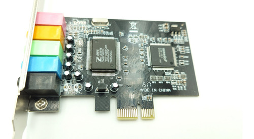 Tarjeta De Sonido 5.1 Eax A3d Pci Express Low Profile