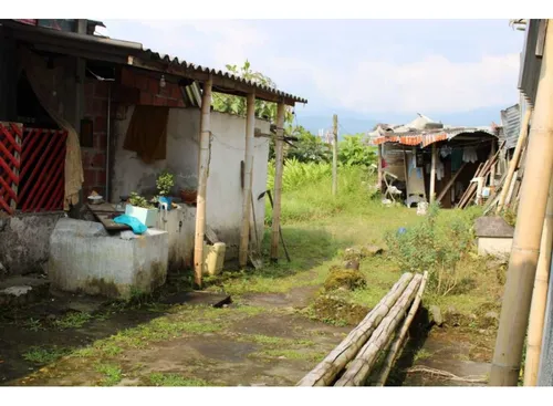Casa Con 3 Rentas Y Lote En Venta Agustinos