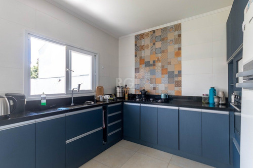 Casa Em Espírito Santo Com 3 Dormitórios - Ot7783