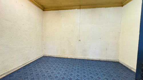 Arriendo Amplia Casa Cercana Al Centro De Curicó