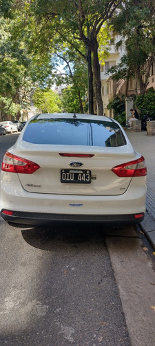 Ford Focus III 2.0 Sedan Se Plus Mt
