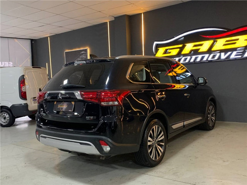 Mitsubishi Outlander 2.2 MIVEC DI-D DIESEL HPE-S AWD AUTOMÁTICO