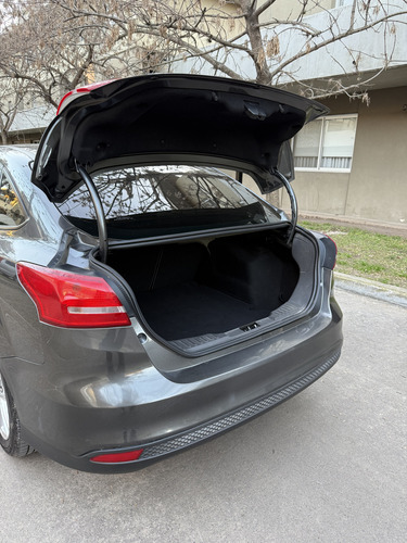 Ford Focus III 2.0 Sedan Se Plus Mt