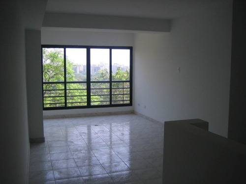 Imagen 15 de 17 de Apartamento En Venta Res. Santa Ana