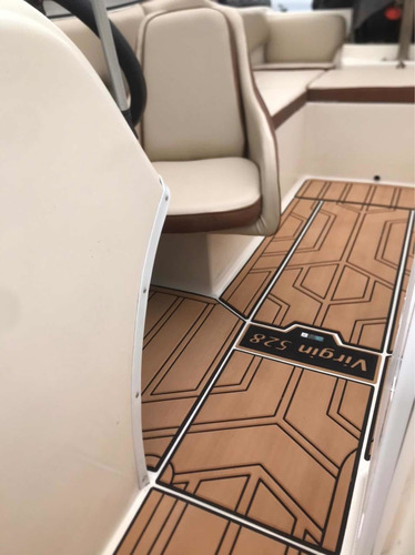 Imagen 7 de 19 de Lancha Mercury 115hp Renovada Virgin Marine 528 Living 2023