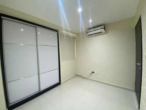 Imagen 13 de 15 de Apartamento En Alquiler, Resd. Omega, El Parral, Valencia 166450 Andres Peña