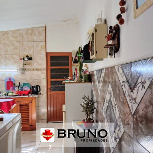 Casa En Venta En Agustin Ferrari