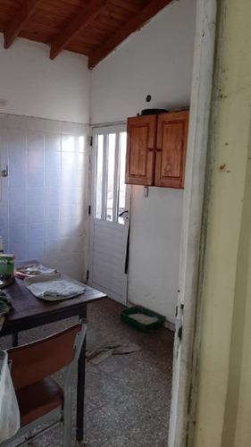 Imagen 9 de 19 de Casa Ph Al Contrafrente De 3 Ambientes En Venta - Castelar Norte