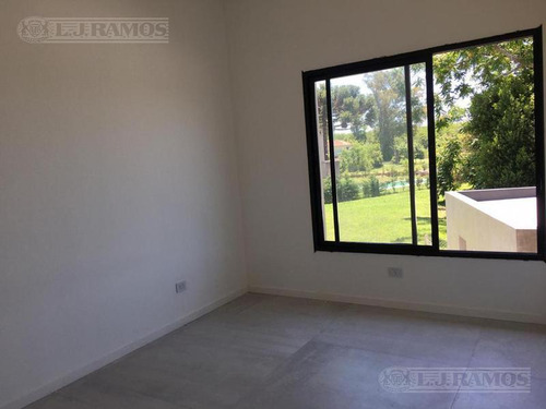 Casa A Estrenar En Venta Ubicada En Cul De Sac En Barrio Cerrado San Matias, Escobar - Pg