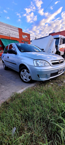 Chevrolet Corsa 1.8 Gl Aa+da