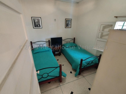 San Bernardino Para Uso Comercial 24-6121 G.s.