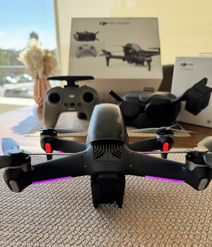 Drone Dji Fpv Combo 5 Ciclos Inmaculado Zona Sur Negro (Usado)