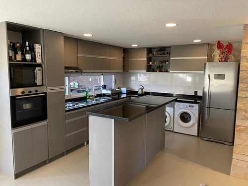 Imagen 8 de 14 de Casa Con Piscina Climatizada Parque Del Plata