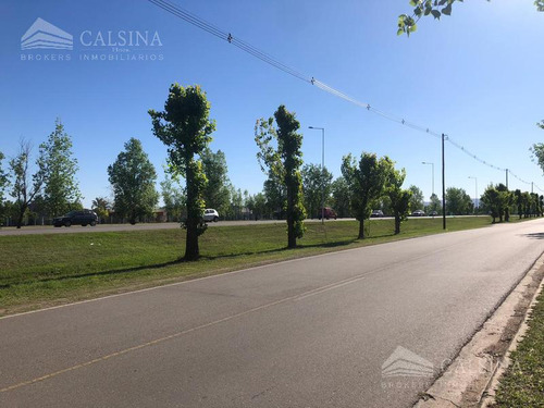 Terreno En Venta Villa Allende