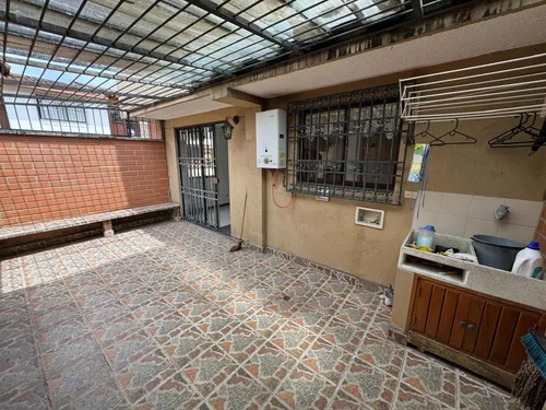 Casa En Excelente Ubicación