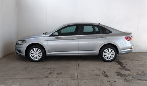 Imagen 4 de 13 de Volkswagen Jetta 2020 1.4 Trendline Mt