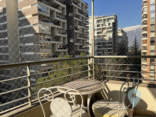 Venta Lindo Departamento 3d/3b, A Pasos Colón Con Vespucio