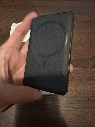 Cargador Mophie Portátil Inalámbrico (Usado)