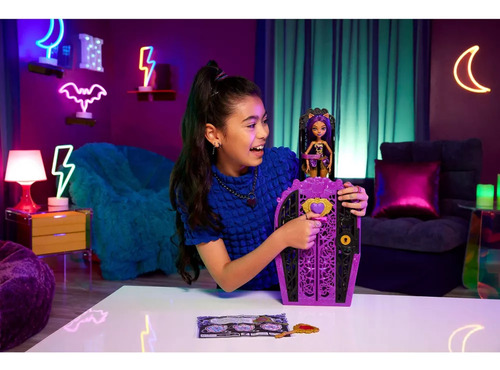 Muñeca Monster High Skulltimate Secrets Clawdeen Ataud