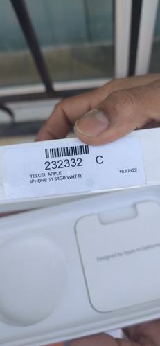 Iphone 11, 64 Gigas, Sin Icloud Liberado, Cargor Original Blanco