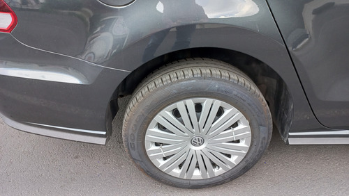 Volkswagen Vento 1.6 Starline At