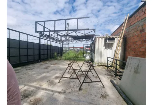 Lote Comercial Con Estructura Para Local Comercial Excelente Ubicacion