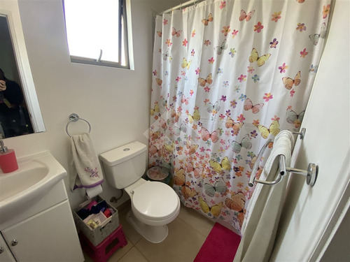 Casa En Venta De 3 Dorm. En Colina
