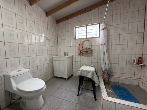 Casa En Venta De 4 Dorm. En Arauco