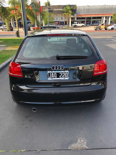 Audi A3 1.6 102cv 2010