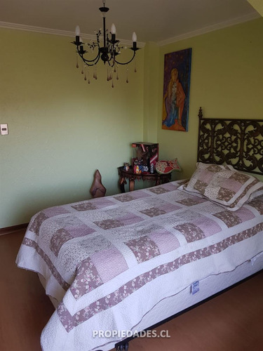Casa En Venta De 5 Dormitorios En El Arrayán