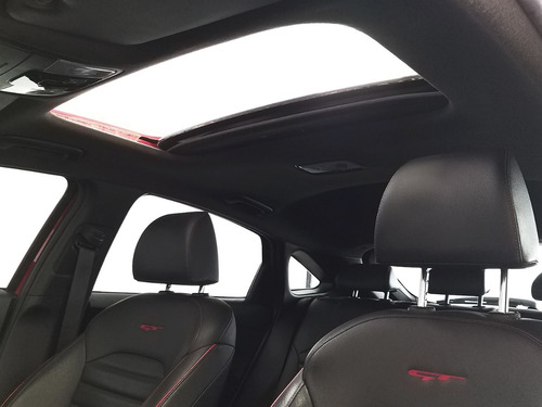 Imagen 8 de 15 de Kia Forte Hb Gt 2019 Rojo