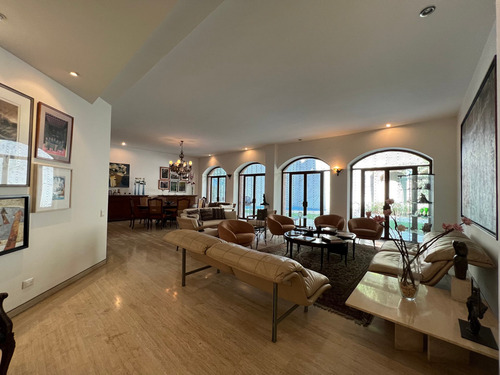 Imagen 4 de 23 de Se Vende Pb 420m2 4h+2s/5b+s/7p/altamira/5789